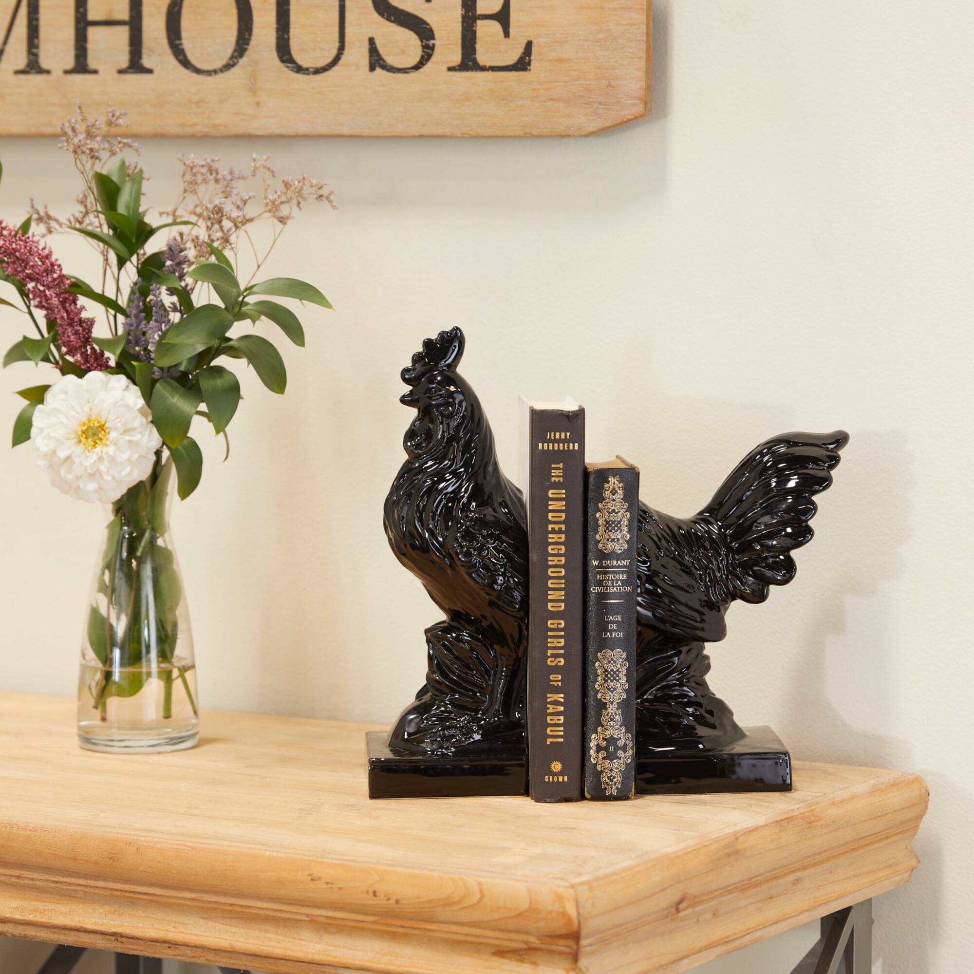The Novogratz Modern Rooster Farmhouse Dolomite Bookend Set
